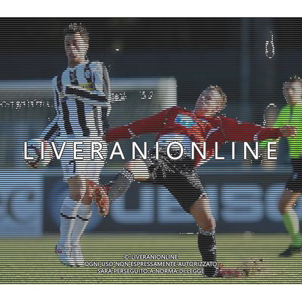 62 Torneo Viareggio Cup World Football Tournament Coppa Carnevale-Gr.A Gir.1 Viareggio - 01.02.2010 Juventus-Legia Varsavia Nella Foto:ESPOSITO /Ph.Vitez-Ag. Aldo Liverani