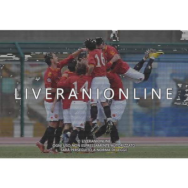 62Á Torneo Viareggio Cup World Football Tournament Coppa Carnevale-Gr.B Gir.8 Viareggio - 02.02.2010 Roma-FK Ventspils Nella Foto:L\'ESULTANZA DI SCARDINA DOPO IL GOL /Ph.Vitez-Ag. Aldo Liverani