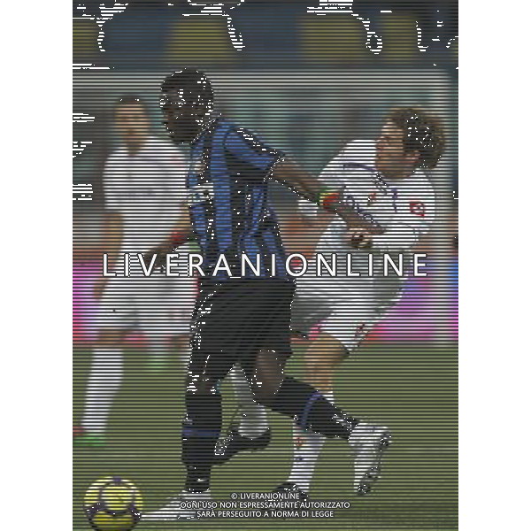 Milano 03-02-2010 Coppa Italia TIM UP 2009/10 SEMIFINALI ANDATA inter-fiorentina 1:0 nella foto sulley ali muntari e mario ariel bolatti ph marco luzzani/ag aldo liverani s.a.s. 