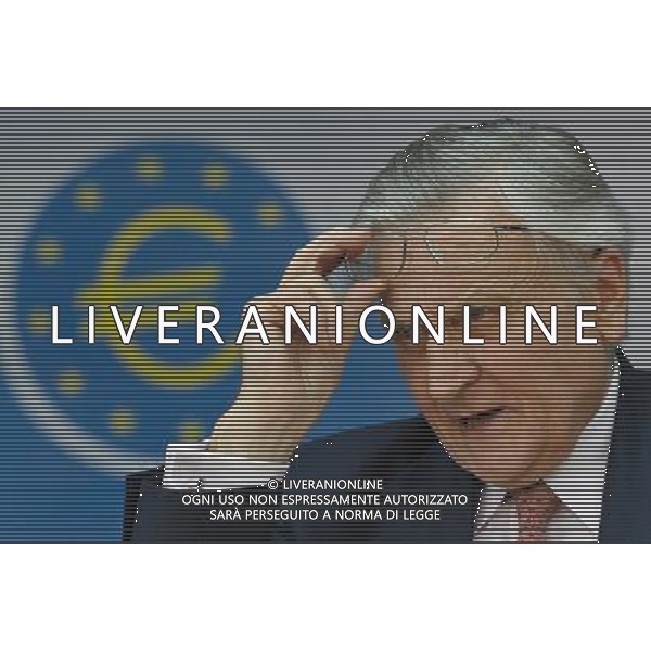 President of the European Central Bank (ECB) Jean-Claude Trichet gestures during a press conference in Frankfurt/Main, Germany, 04 February 2010. The key interest rate will remain at a low of 1,0 per cent. Furthermore, the debt crisis in Greece was discussed during the council meeting. Photo: UWE ANSPACH - Picture Alliance/DPA/Photoshot - Ag. Aldo Liverani sas ITALY ONLY CONFERENZA STAMPA DELLA BCE ( BANCA CENTRALE EUROPEA) A FRANCOFORTE