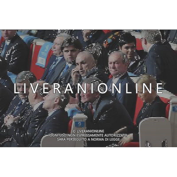 SORTEGGI DI QUALIFICAZIONE AGLI EUROPEI DI CALCIO UCRAINA-POLONIA 2012 - VARSAVIA SALA DEI CONGRESSI 07.02.2010 NELLA FOTO KRZYSZTOF PUTRA, GRZEGORZ LATO, ALEKSANDR JAROSLAWSKI, FRANCISZEK SMUDA, ADAM OLKOWICZ DRAWING SELECTION CHAMPIONSHIP GROUP IN FOOTBALL TO EURO 2012 UKRAINE POLAND ©ZOFIA SZUSTER / PRESSFOCUS / NEWSPIX.PL Newspix.pl/Agenzia Aldo Liverani Sas - ITALY ONLY - 