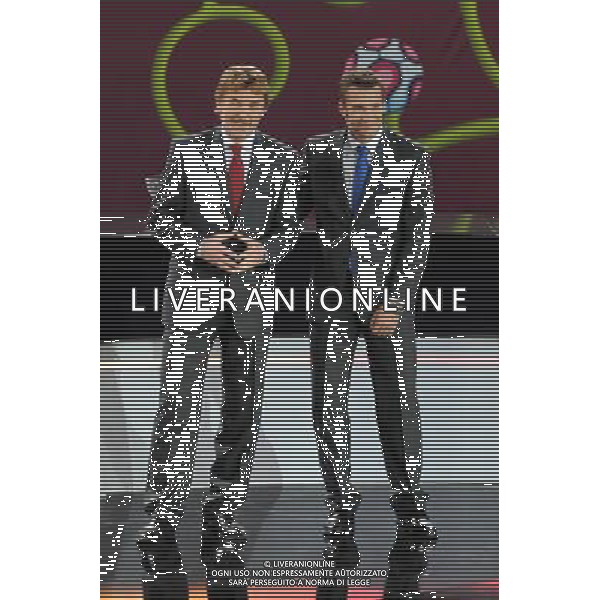 SORTEGGI DI QUALIFICAZIONE AGLI EUROPEI DI CALCIO UCRAINA-POLONIA 2012 - VARSAVIA SALA DEI CONGRESSI 07.02.2010 NELLA FOTO ZBIGNIEW BONIEK, ANDRIY SHEVCHENKO DRAWING SELECTION CHAMPIONSHIP GROUP IN FOOTBALL TO EURO 2012 UKRAINE POLAND ©ZOFIA SZUSTER / PRESSFOCUS / NEWSPIX.PL Newspix.pl/Agenzia Aldo Liverani Sas - ITALY ONLY - l