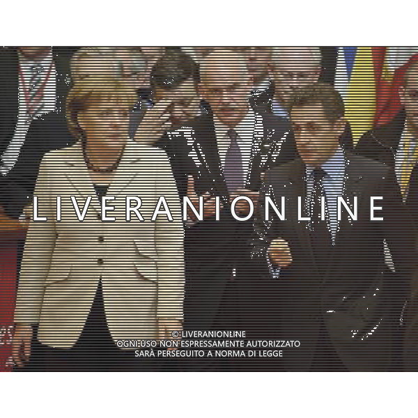(L-R) German Chancellor Angela Merkel , Greek Prime Minister Giorgos Papandreu, French President Nicolas Sarkozy arrive for European Union leaders\' informal summit on economy in Brussels, Belgium on 2010-02-11 Incontro /Agenzia Aldo Liverani Sas - ITALY ONLY - Summit della commissione europea sulla crisi economica e finanziaria dell\'europa a Bruxelles