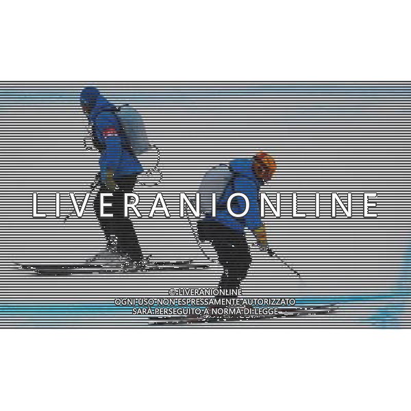 00211) -- WHISTLER, Feb. 11, 2010 () -- Staff members clean the Alpine skiing venue at Whistler Olympic park for the Vancouver 2010 winter Olympic games in Whistler City, Canada, Feb. 10, 2010. First training for the Men\'s Olympic downhill was cancelled due to the snow and fog on Wednesday. (/Xu Jiajun) /Agenzia Aldo Liverani Sas - ITALY ONLY - CANADA: ULTIMI PREPARATIVI PER GLI IMPIANTI NEL VILLAGGIO OLIMPICO CHE OSPITERANNO I GIOCHI OLIMPICI INVERNALI DELLE OLIMPIADI DI VANCOUVER 2010