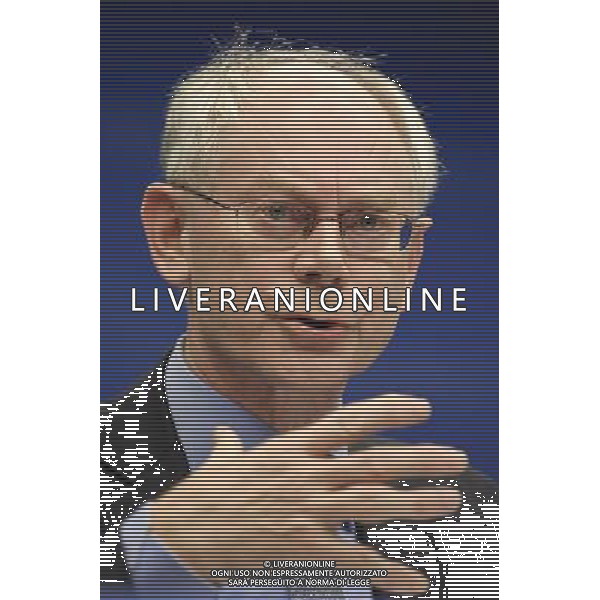 European Council President Herman Van Rompuy during a media conference after an EU summit in Brussels, Belgium on 2010-02-11 © by Wiktor Dabkowski /Agenzia Aldo Liverani Sas - ITALY ONLY - BRUXELLES: Summit della commissione europea sulla crisi economica e finanziaria dell\'europa