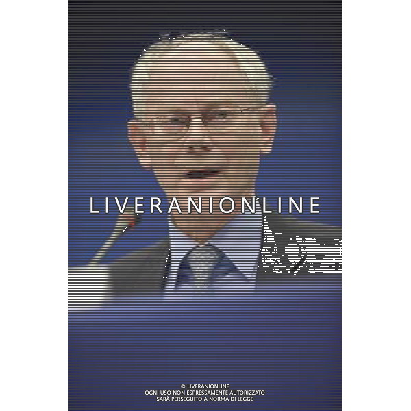 European Council President Herman Van Rompuy during a media conference after an EU summit in Brussels, Belgium on 2010-02-11 © by Wiktor Dabkowski /Agenzia Aldo Liverani Sas - ITALY ONLY - BRUXELLES: Summit della commissione europea sulla crisi economica e finanziaria dell\'europa