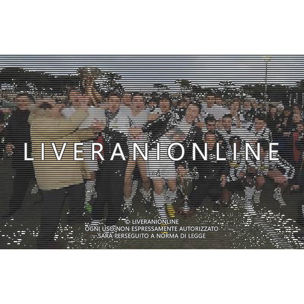 62Á Torneo Viareggio Cup World Football Tournament Coppa Carnevale Finale Viareggio - 15.02.2010 Juventus-Empoli Nella Foto:JUVENTUS ALZA LA COPPA /Ph.Vitez-Ag. Aldo Liverani