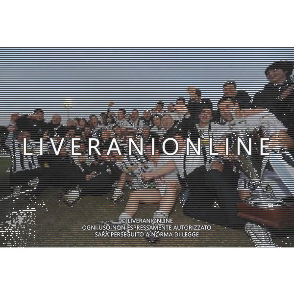 62Á Torneo Viareggio Cup World Football Tournament Coppa Carnevale Finale Viareggio - 15.02.2010 Juventus-Empoli Nella Foto:ESULTANZA FINALE CON LA COPPA /Ph.Vitez-Ag. Aldo Liverani