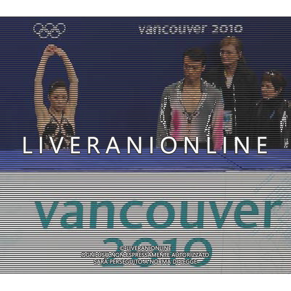 (100214) -- VANCOUVER, Feb. 14, 2010 () -- China\'s Shen Xue (L) /Zhao Hongbo prepare ahead of the pairs short program of figure skating at the 2010 Winter Olympic Games in Vancouver, Canada, on Feb. 14, 2010. (/Yang Lei) (hy) /Agenzia Aldo Liverani Sas - ITALY ONLY - GIOCHI OLIMPICI INVERNALI - OLIMPIADI VANCOUVER 2010 CANADA