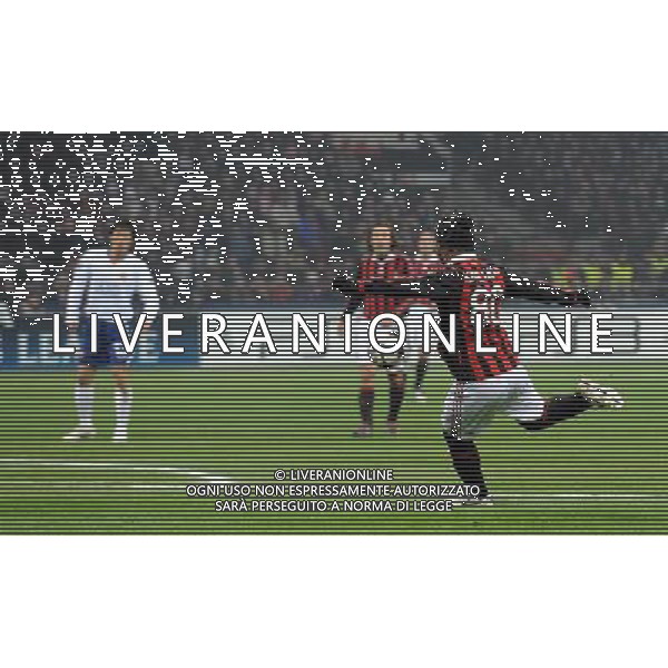 Champions League 2009/2010 Ottavi di Finale Milano - 16.02.2010 Milan-Manchester United Nella Foto: il gol di ronaldinho /Ph.Vitez-Ag. Aldo Liverani