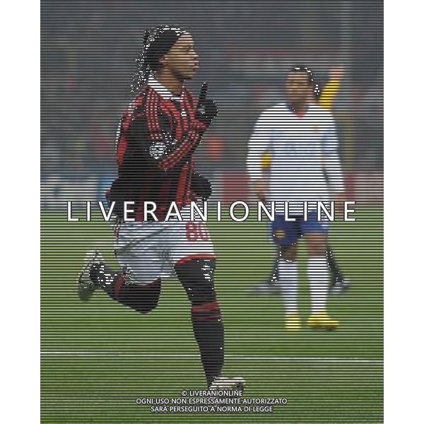 Champions League 2009/2010 Ottavi di Finale Milano - 16.02.2010 Milan-Manchester United Nella Foto: l\'esultanza di ronaldinho dopo il gol /Ph.Vitez-Ag. Aldo Liverani