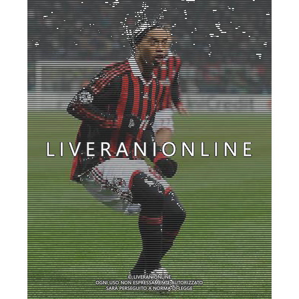 Champions League 2009/2010 Ottavi di Finale Milano - 16.02.2010 Milan-Manchester United Nella Foto: l\'esultanza di ronaldinho dopo il gol /Ph.Vitez-Ag. Aldo Liverani