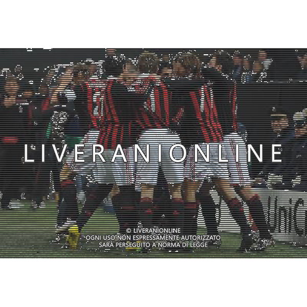 Champions League 2009/2010 Ottavi di Finale Milano - 16.02.2010 Milan-Manchester United Nella Foto: l\'esultanza di ronaldinho dopo il gol /Ph.Vitez-Ag. Aldo Liverani