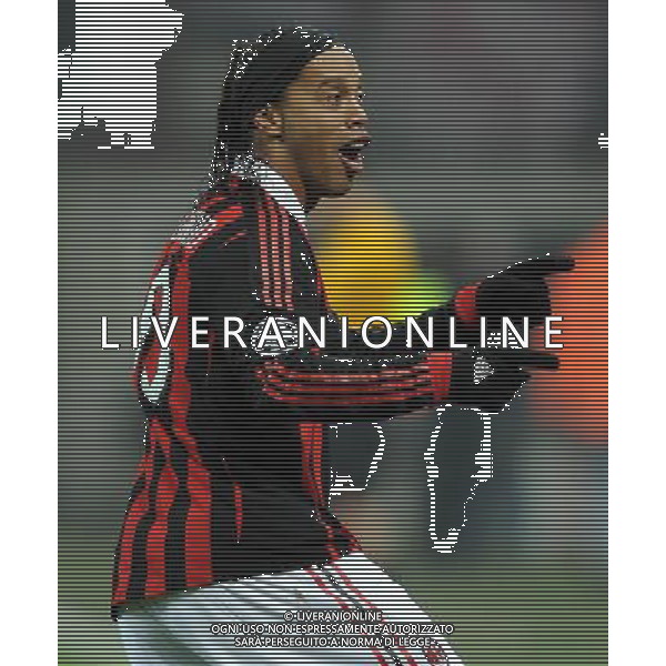Champions League 2009/2010 Ottavi di Finale Milano - 16.02.2010 Milan-Manchester United Nella Foto: l\'esultanza di ronaldinho dopo il gol /Ph.Vitez-Ag. Aldo Liverani