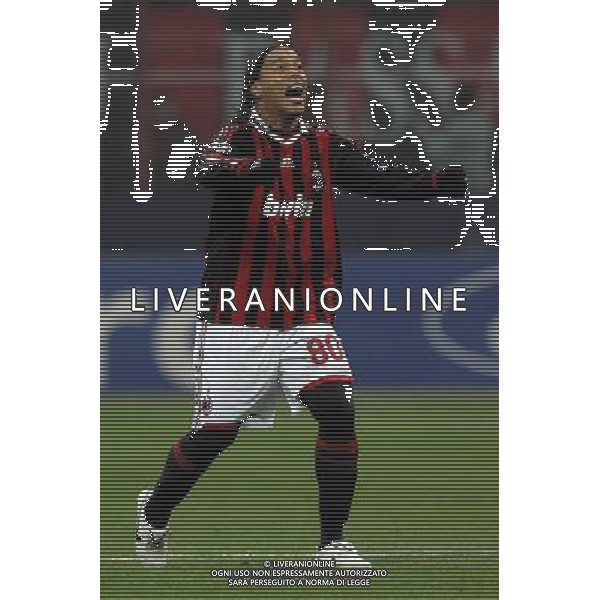 Champions League 2009/2010 Ottavi di Finale Milano - 16.02.2010 Milan-Manchester United Nella Foto:l\'esultanza di ronaldiho dopo il gol /Ph.LUZZANI-Ag. Aldo Liverani