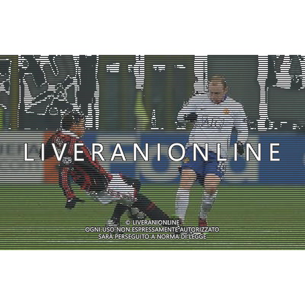 Champions League 2009/2010 Ottavi di Finale Milano - 16.02.2010 Milan-Manchester United Nella Foto:BRUTTA ENTRATA DI ROONEY SU THIAGO SILVA /Ph.Vitez-Ag. Aldo Liverani