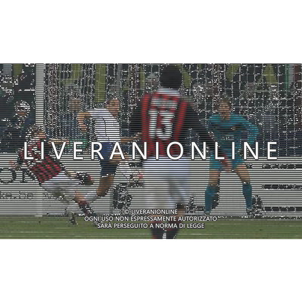 Champions League 2009/2010 Ottavi di Finale Milano - 16.02.2010 Milan-Manchester United Nella Foto:OCCASIONE AMBROSINI /Ph.Vitez-Ag. Aldo Liverani