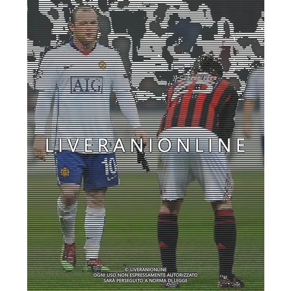 Champions League 2009/2010 Ottavi di Finale Milano - 16.02.2010 Milan-Manchester United Nella Foto:ROONEY E DELUSINE BONERA A FINE PARTITA /Ph.Vitez-Ag. Aldo Liverani