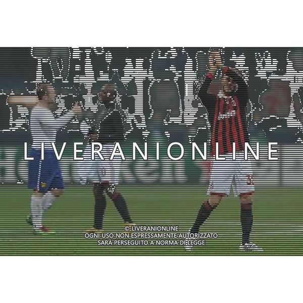 Champions League 2009/2010 Ottavi di Finale Milano - 16.02.2010 Milan-Manchester United Nella Foto:BECKHAM SALUTA I TIFOSI /Ph.Vitez-Ag. Aldo Liverani