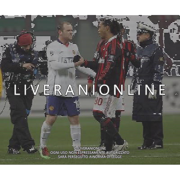 Champions League 2009/2010 Ottavi di Finale Milano - 16.02.2010 Milan-Manchester United Nella Foto: ronaldinho e rooney /luzzani-Ag. Aldo Liverani