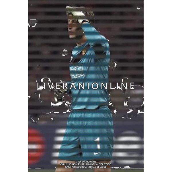 Milano 16-02-2010 Champions League 2009/2010 milan-manchester united 2:3 nella foto edwin van der sar ph marco luzzani/ag aldo liverani s.a.s.