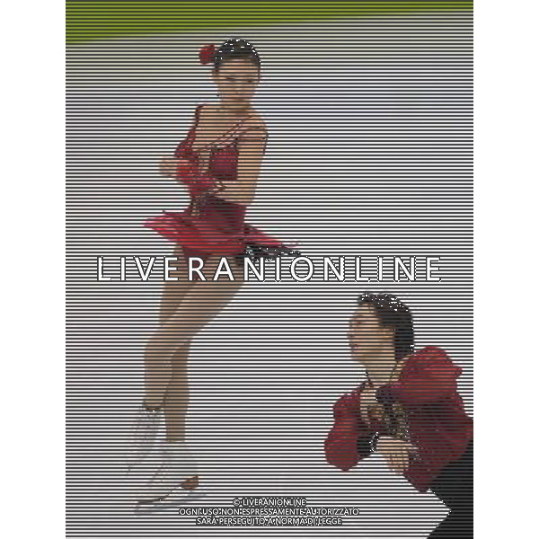 (100215) -- VANCOUVER, Feb. 15, 2010 () -- China\'s Pang Qing (L)/Tong Jian perform during the pairs free skating of Figure Skating at the 2010 Winter Olympic Games in Pacific Coliseum stadium, Canada, Feb. 15, 2010. (/Wu Wei) /Agenzia Aldo Liverani Sas - ITALY ONLY 21mi GIOCHI OLIMPICI INVERNALI OLIMPIADI DI VANCOUVER 2010 (CANADA) - SPECIALITA\' GARA PATTINAGGIO DI FIGURA DI COPPIA