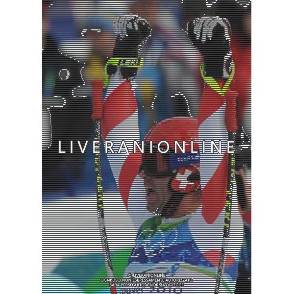 (100215) -- WHISTLER, Feb. 15, 2010 () -- Switzerland\'s Didier Defago jubilates after competing for the men\'s downhill final of Alpine Skiing at the 2010 Winter Olympic Games in Whistler Creekside, Canada, Feb. 15, 2010. Didier Defago claimed the title of the event with 1:54.31. (/Shen Hong) /Agenzia Aldo Liverani Sas - ITALY ONLY - CANADA: 21mi GIOCHI OLIMPICI INVERNALI OLIMPIADI DI VANCOUVER 2010 - SPECIALITA\' GARA DI SCI ALPINO DISCESA LIBERA MASCHILE