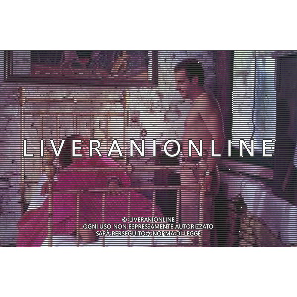 FILM\'UNA SERA CI INCONTRAMMO\' 1975 NELLA FOTO JOHNNY DORELLI-FRAN FULLENWIDER AG ALDO LIVERANI