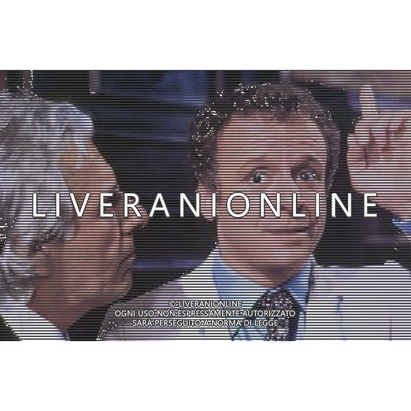 FILM\'SPOGLIAMOCI COSI\',SENZA PUDORE\' 1977 NELLA FOTO JOHNNY DORELLI AG ALDO LIVERANI