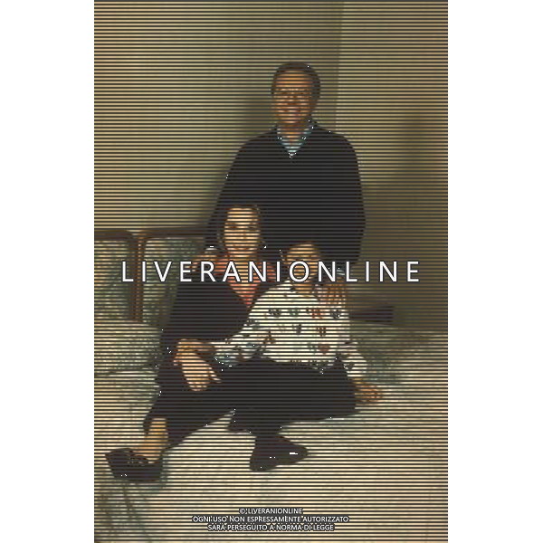 FILM\'SI\' TI VOGLIO BENE\' NELLA FOTO BARBARA DE ROSSI-JOHNNY DORELLI-LIN LAI AG ALDO LIVERANI