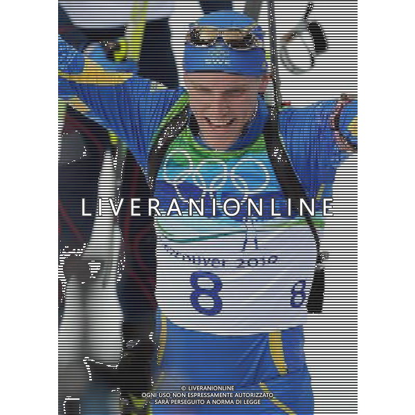 (100216) -- WHISTLER, Feb. 16, 2010 () -- Sweden\'s Bjorn Ferry jubilates after the men\'s 12.5km pursuit of biathlon at the 2010 Winter Olympic Games in Whistler Olympic Park, Canada, Feb. 16, 2010. Bjorn Ferry won the gold medal of the event. (/Chen Kai) /Agenzia Aldo Liverani Sas - ITALY ONLY - 21mi GIOCHI OLIMPICI INVERNALI OLIMPIADI DI VANCOUVER 2010 (CANADA)