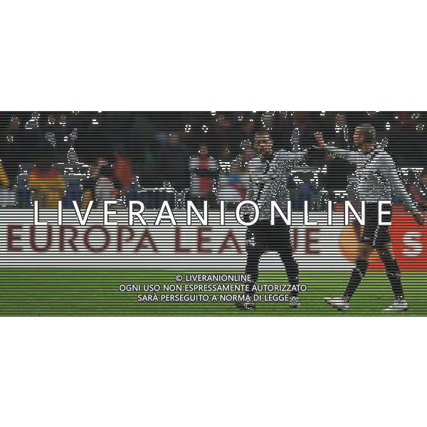 UEFA Europa League 2009/2010 Sedicesimi di Finale Amsterdam - 18.02.2010 Ajax-Juventus Nella Foto:MANO FINALE FRA FELIPE MELO E TREZEGUET /Ph.Vitez-Ag. Aldo Liverani