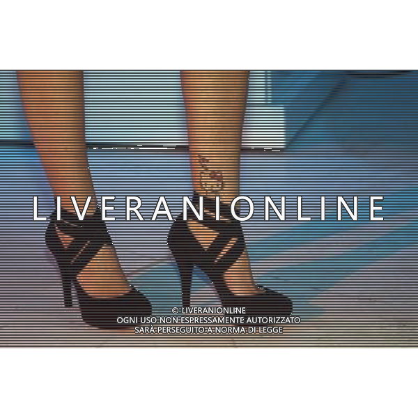TRASMISSIONE TV: \' MATRICOLE \' METEORE\' nella foto: ELISA DELLA VALENTINA © Antonio Sorano - Ag. Aldo Liverani sas TATUAGGI SCARPE