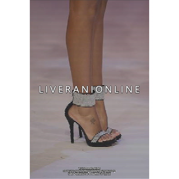 TRASMISSIONE TV: \' MATRICOLE \' METEORE\' nella foto: SCARPE CON TACCO E TATUAGGIO DI JULIANA MOREIRA © Antonio Sorano - Ag. Aldo Liverani sas