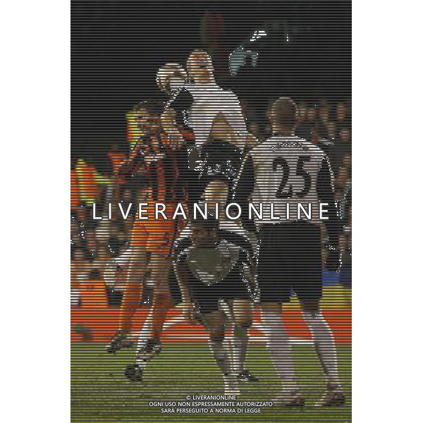 UEFA Europa League 2009/2010 Sedicesimi di Finale Londra - 18.02.2010 FULHAM LONDON - SHAKHTAR DONETSK 2:1 Nella Foto: OLEKSANDR KUCZER - BREDE HANGELAND -AARON HUGHES - BOBBY ZAMORA © PIOTR KUCZA/NEWSPIX.PL - Ag. Aldo Liverani sas ITALY ONLY 