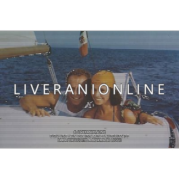 FILM\'MI FACCIO LA BARCA\' 1980 NELLA FOTO JOHNNY DORELLI -LAURA ANTONELLI AG ALDO LIVERANI