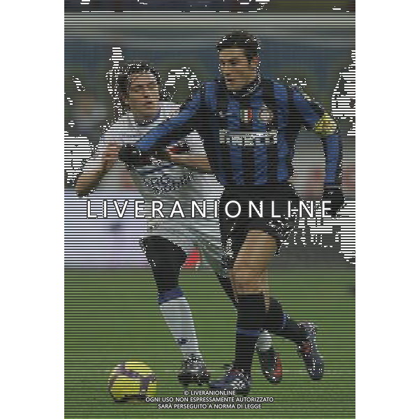 Milano 20-02-2010 Serie A TIM 2009/2010 inter-sampdoria 0:0 nella foto javier zanetti e nicola pozzi ph marco luzzani/ag aldo liverani s.a.s.