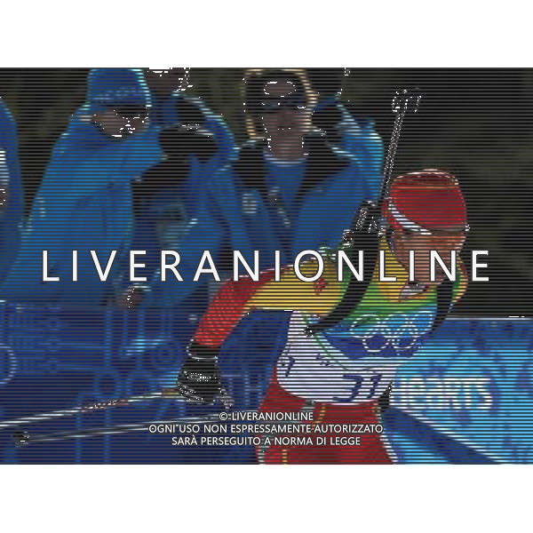 (100218) -- WHISTLER, Feb. 18, 2010 () -- China\'s Liu Xianying competes in the women\'s biathlon 15km individual competition at the 2010 Winter Olympic Games in Whistler, Canada, on Feb. 18, 2010. (/Shen Hong) (hy) /Agenzia Aldo Liverani Sas - ITALY ONLY - CANADA: 21mi GIOCHI OLIMPICI INVERNALI OLIMPIADI DI VANCOUVER 2010