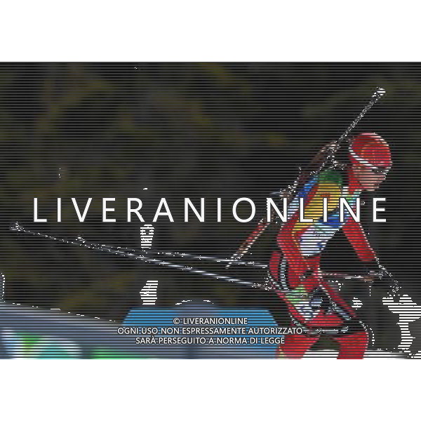 (100218) -- WHISTLER, Feb. 18, 2010 () -- China\'s Song Chaoqing competes in the women\'s biathlon 15km individual competition at the 2010 Winter Olympic Games in Whistler, Canada, on Feb. 18, 2010. (/Shen Hong) (hy) /Agenzia Aldo Liverani Sas - ITALY ONLY - CANADA: 21mi GIOCHI OLIMPICI INVERNALI OLIMPIADI DI VANCOUVER 2010