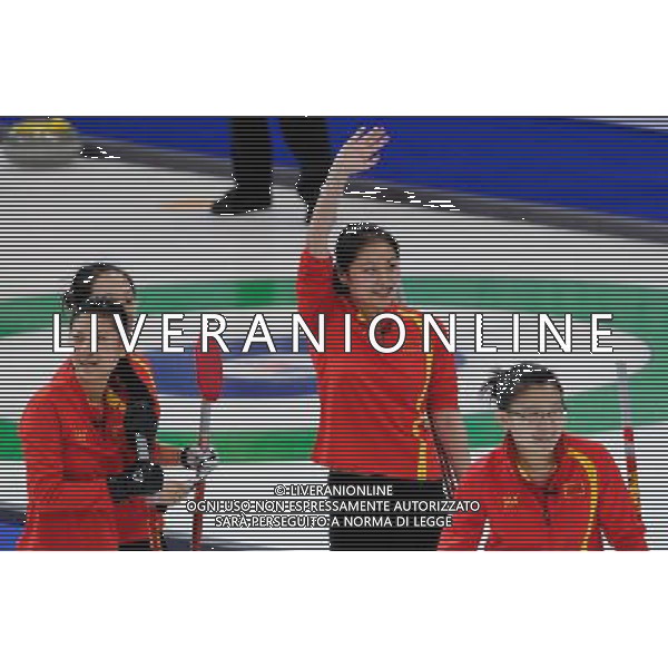 (100218) -- VANCOUVER, Feb. 18, 2010 () -- China\'s Wang Bingyu, Yue Qingshuang, Zhou Yan and Liu Yin (from R to L) celebrate after winning the women\'s curling round robin match against Japan at the 2010 Winter Olympic Games in the Vancouver, Canada, on Feb. 18, 2010. China won 9-5. (/Qi Heng) (hy) /Agenzia Aldo Liverani Sas - ITALY ONLY - CANADA: 21mi GIOCHI OLIMPICI INVERNALI OLIMPIADI DI VANCOUVER 2010