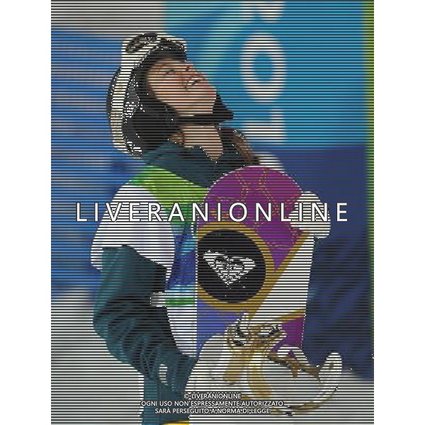 (100218) -- VANCOUVER, Feb. 18, 2010 () -- Torah Bright of Australia reacts after winning the women\'s snowboard halfpipe final at the 2010 Winter Olympic Games in Vancouver, Canada, on Feb. 18, 2010. Bright won the gold medal. (/Chen Kai) (hy) /Agenzia Aldo Liverani Sas - ITALY ONLY - CANADA: 21mi GIOCHI OLIMPICI INVERNALI OLIMPIADI DI VANCOUVER 2010