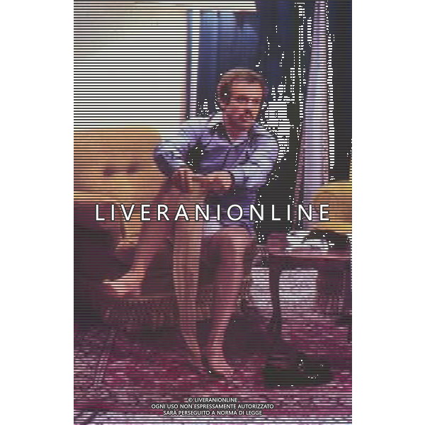 FILM\'DIMMI CHE FAI TUTTO PER ME\'1976 NELLA FOTO JOHNNY DORELLI AG ALDO LIVERANI