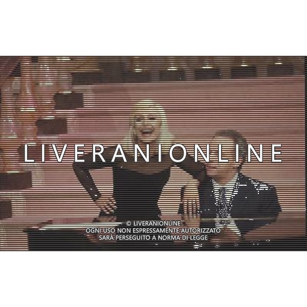 TRASMISSIONE TELEVISIVA\'FANTASTICO\' 1991 NELLA FOTO JOHNNY DORELLI-RAFFAELLA CARRA\' AG ALDO LIVERANI