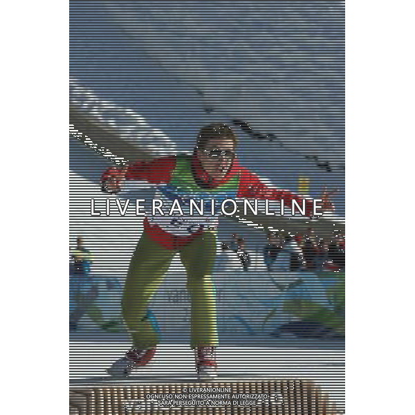 WHISTLER CANADA 20.02.2010 21mi GIOCHI OLIMPICI DI VANCOUVER ( CANADA) - specialita\' ski jumping ( salto con gli sci) nella foto: SIMON AMMANN ( medaglia d\'oro) FOTO JERZY KLESZCZ / NEWSPIX.PL - Ag. Aldo Liverani sas ITALY ONLY 