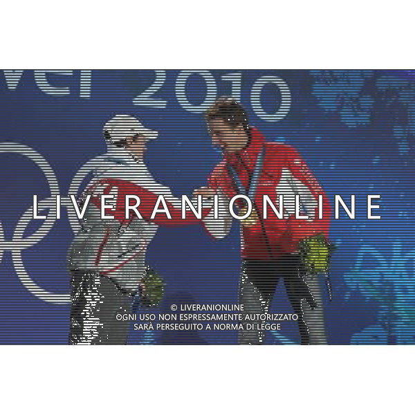 WHISTLER CANADA 20.02.2010 21mi GIOCHI OLIMPICI DI VANCOUVER ( CANADA) - specialita\' ski jumping ( salto con gli sci) nella foto: ADAM MALYSZ ( medaglia d\'argento) - SIMON AMMANN ( medaglia d\'oro) FOTO JERZY KLESZCZ / NEWSPIX.PL - Ag. Aldo Liverani sas ITALY ONL 