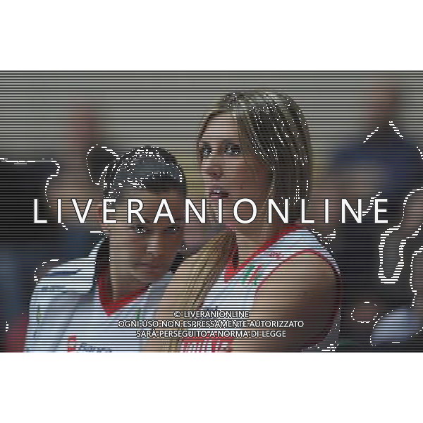 Findomestic Volley Cup - Campionato Pallavolo Serie A1 Femminile Busto Arsizio (VA) 14-02-2010 Yamamay Busto Arsizio - Scavolini Pesaro nella foto: da SX Francesca Mari e Martina Guiggi (Scavolini Pesaro) foto Garavaglia - ag. Aldo Liverani sas
