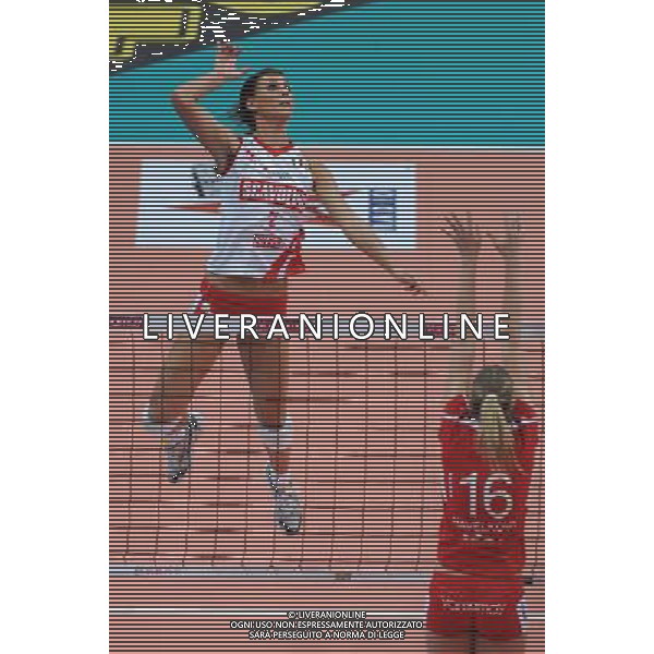 Findomestic Volley Cup - Campionato Pallavolo Serie A1 Femminile Busto Arsizio (VA) 14-02-2010 Yamamay Busto Arsizio - Scavolini Pesaro nella foto: Katarzyna Skowronska (Scavolini Pesaro) foto Garavaglia - ag. Aldo Liverani sas