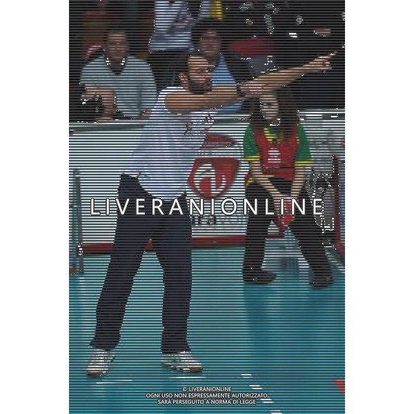 Findomestic Volley Cup - Campionato Pallavolo Serie A1 Femminile Busto Arsizio (VA) 14-02-2010 Yamamay Busto Arsizio - Scavolini Pesaro nella foto: l\'allenatore Angelo Anibal Vercesi (Scavolini Pesaro) foto Garavaglia - ag. Aldo Liverani sas