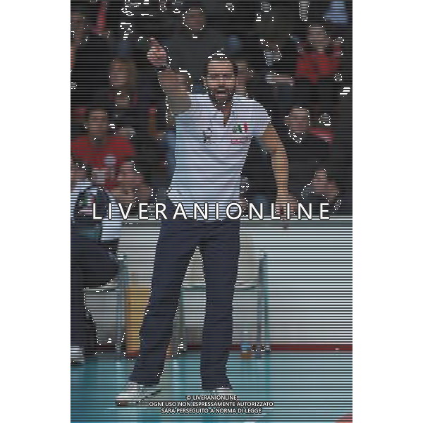 Findomestic Volley Cup - Campionato Pallavolo Serie A1 Femminile Busto Arsizio (VA) 14-02-2010 Yamamay Busto Arsizio - Scavolini Pesaro nella foto: l\'allenatore Angelo Anibal Vercesi (Scavolini Pesaro) foto Garavaglia - ag. Aldo Liverani sas