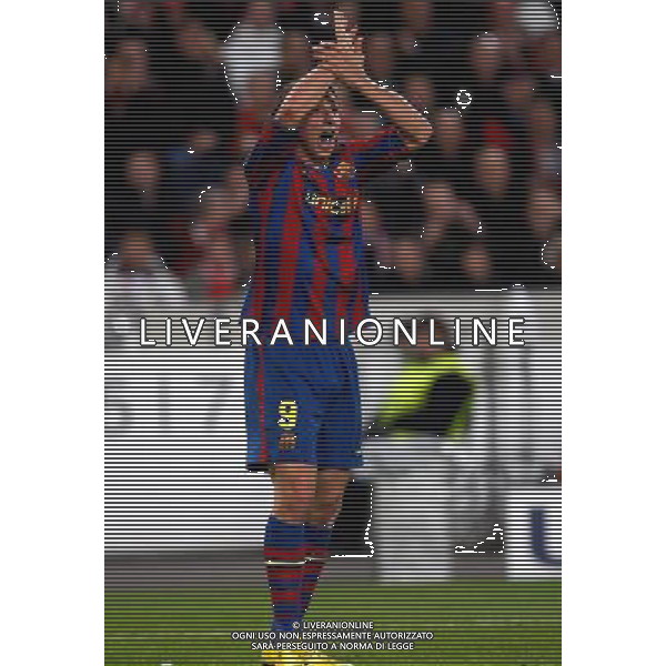 STOCCARDA - BARCELLONA CHAMPIONS LEAGUE Fu§ball,Fussball, 23.02.2010 Champions League, Achtelfinale, Saison 2009/2010 VFB Stuttgart, FC Barcelona, Barca, Champions League, Uefa 1 : 1 Zlatan Ibrahimovic, Barca, Gestik, fordert Handelfmeter, EnttŠuschung, ganze Figur PH.FIRO/AG ALDO LIVERANI SAS ITALY ONLY *** Local Caption *** ITALY ONLY